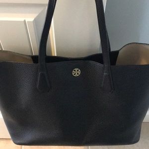 COPY - Tory Burch “Perry” large tote black leather
